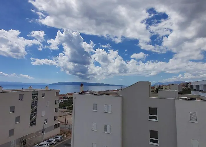 Krstanovic * Makarska